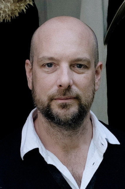 Stephan Zinner as Robert Weindl in Franzi