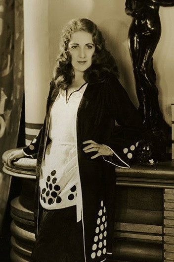 Rita Flynn as Daisy in Top Speed