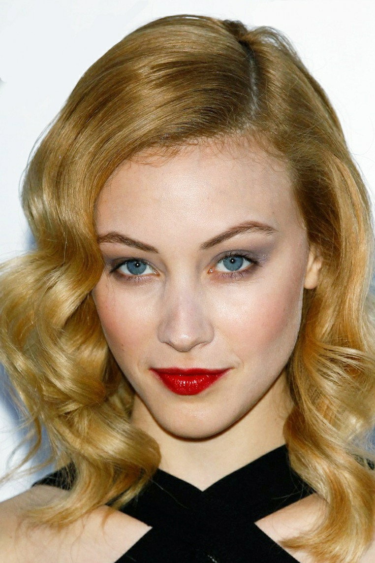 Sarah Gadon as Portia in Friends and Heroes