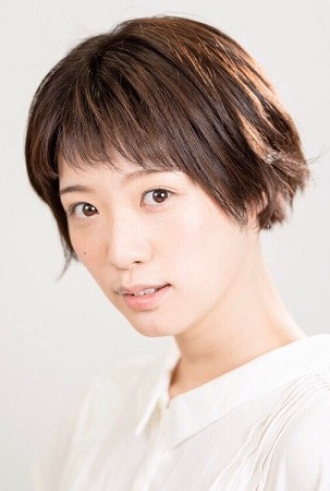 Chieko Imaizumi as Yumi in The Last Days of the World