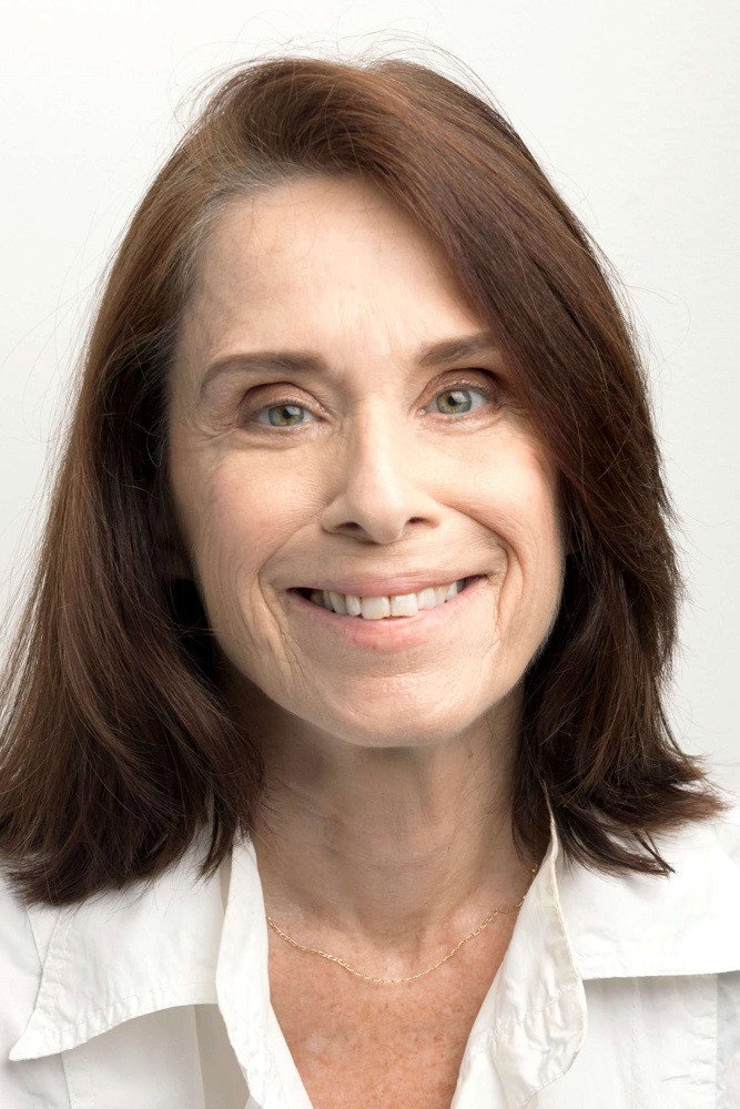 Elaine Hudson as Val in Joh's Jury