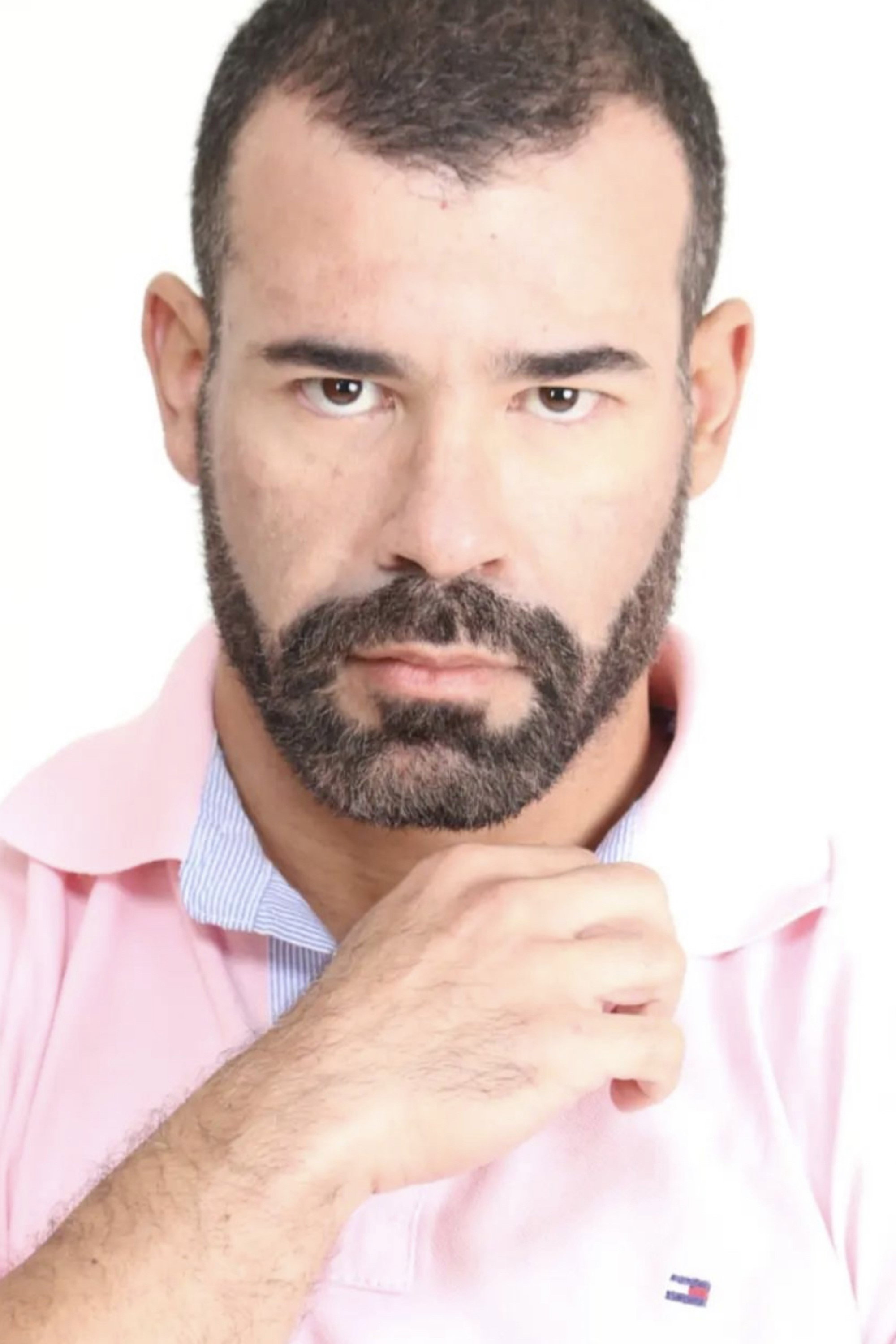Danton Lisboa as Inspetor Marcos Padilha in Fé em Deus