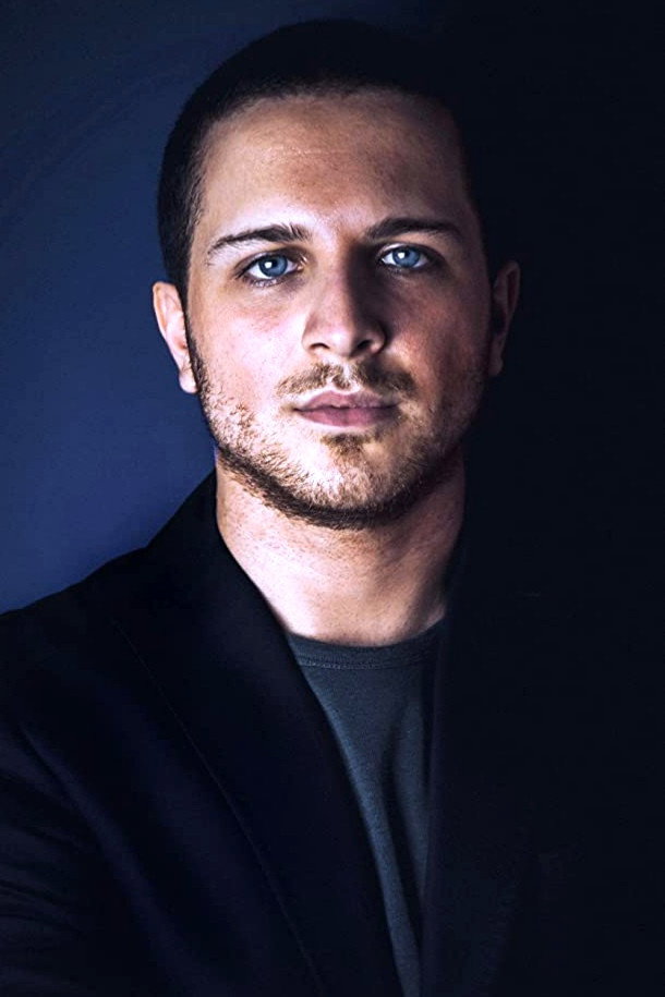 Alessandro Sanguigni as Davide in Un matrimonio