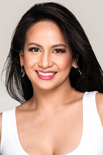 Regine Tolentino as Sofia in Dayo