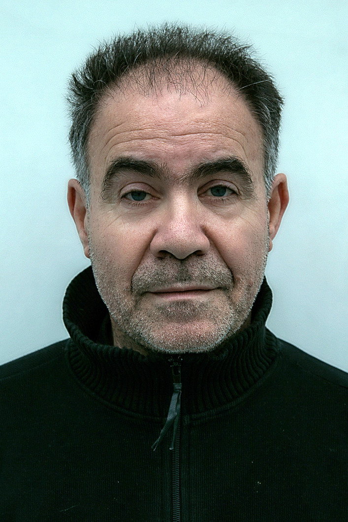 Χρήστος Στέργιογλου as Vasos Charalambos in Stath Lets Flats