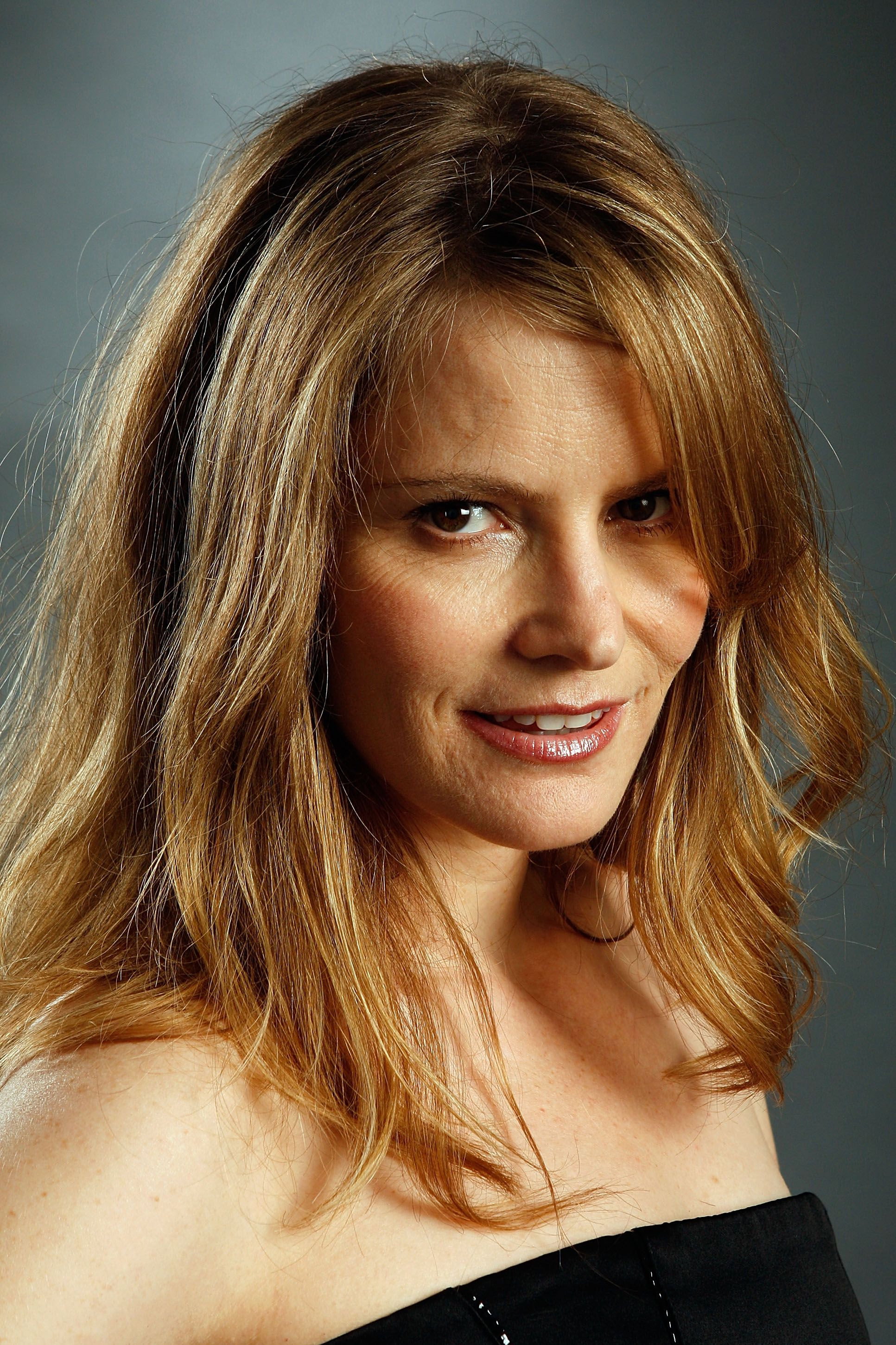 Jennifer Jason Leigh as Darla Debusher in Lisey's Story