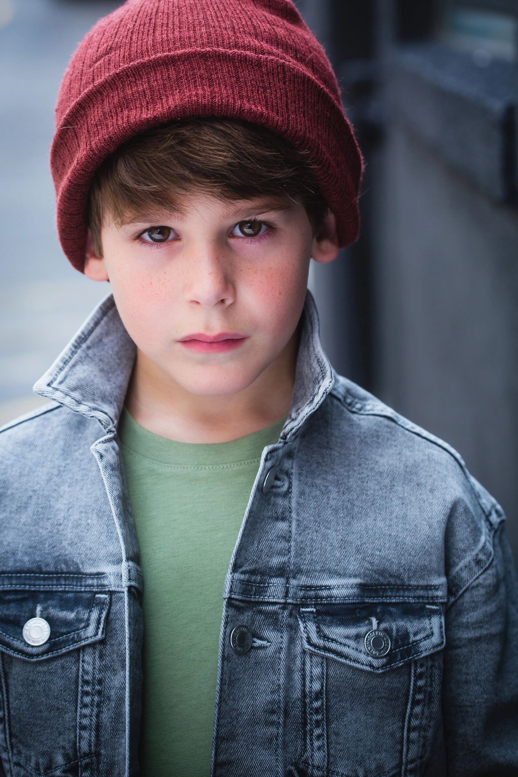Mason Cufari as Tommy Fendler in Lost on a Mountain in Maine