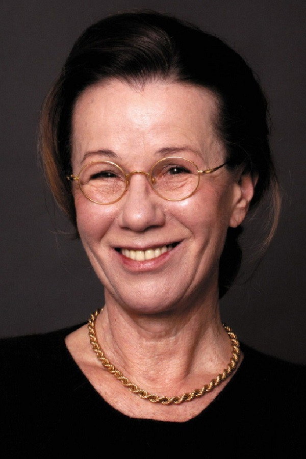 Karin Gregorek as Natter in Jana and Jan