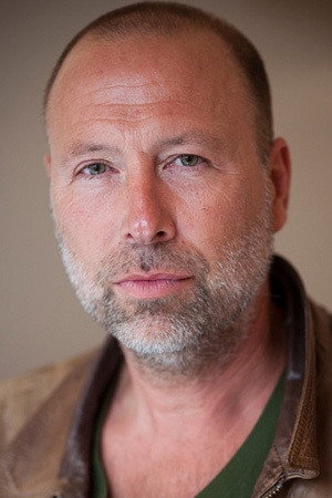 Marc Van Eeghem as Jan De Ridder in De Parelvissers