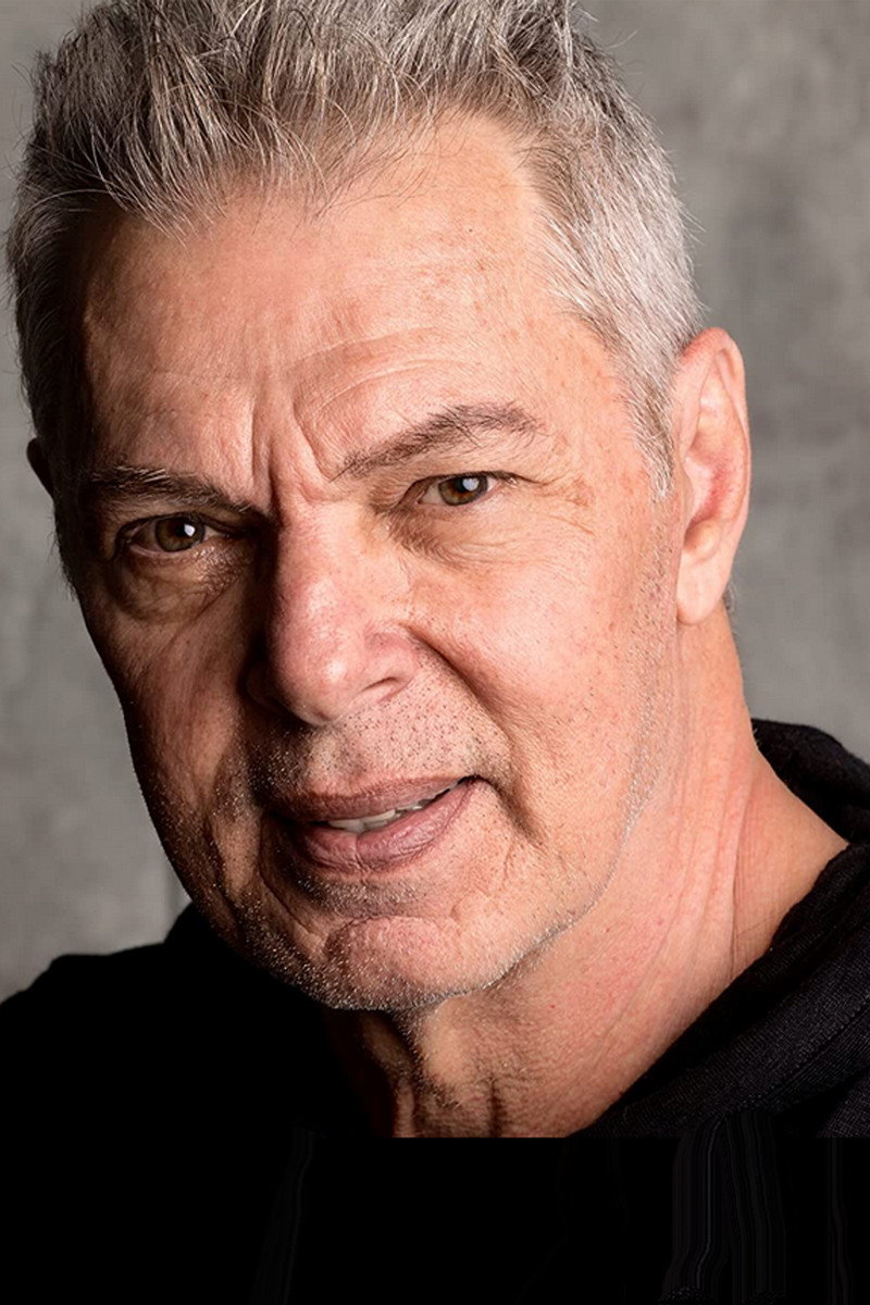 Sal Landi as Fargo in Les rues de l'enfer