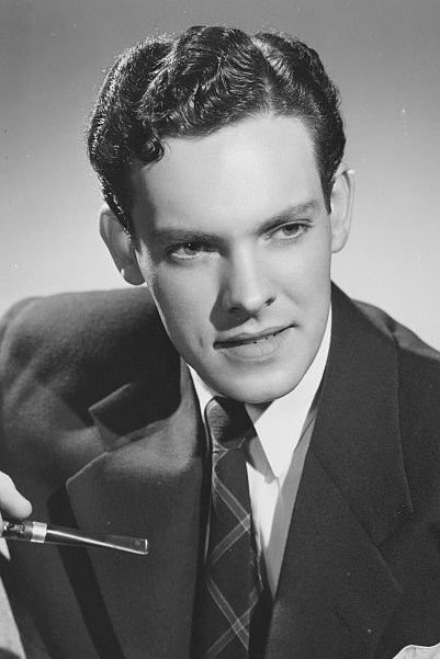 Patrick Waltz as Lt. Larry Turner in Queen of Outer Space