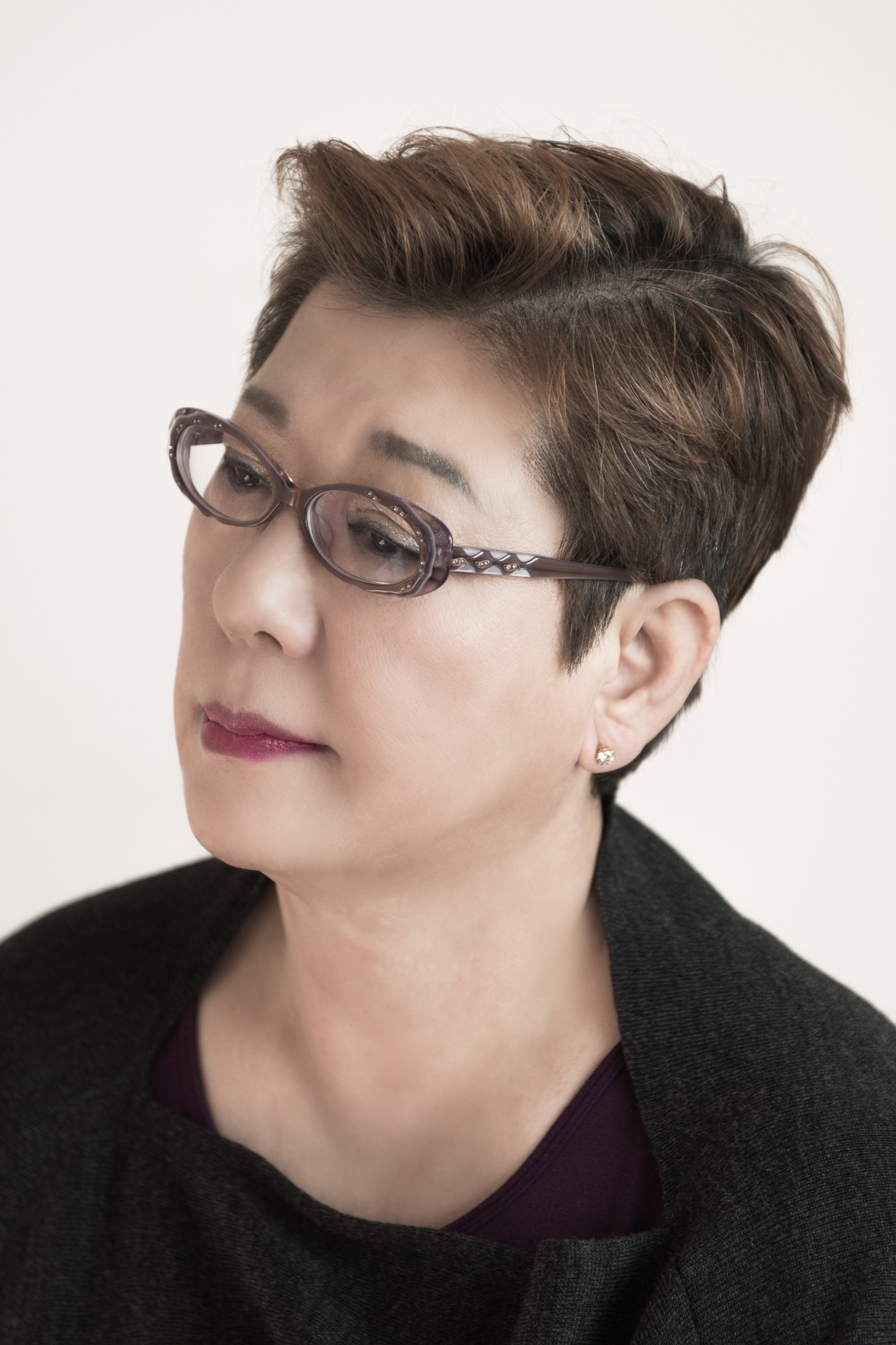 양희은 as Self in 거리의 만찬