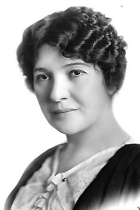 Anne Schaefer as Mrs. Valborg in Main Street