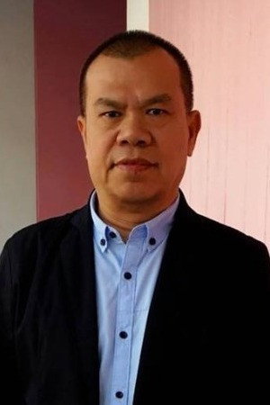 Thanupongsak Thanawat as Spokesman in In Country Melody