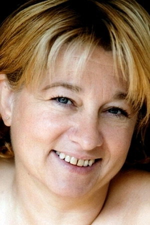 Claire Conty as Fabienne in Joyeuses Pâques