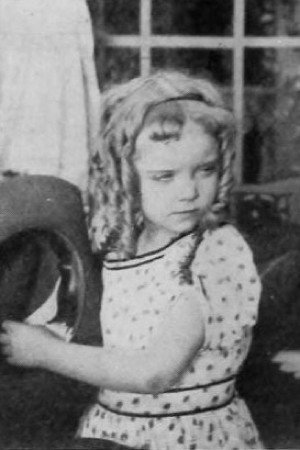 Baby Lillian Wade as Baby Heflin in The Mexican