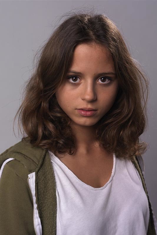 Juliette Chappey as Léonie Gratin in Ducoboo 2: Crazy Vacation
