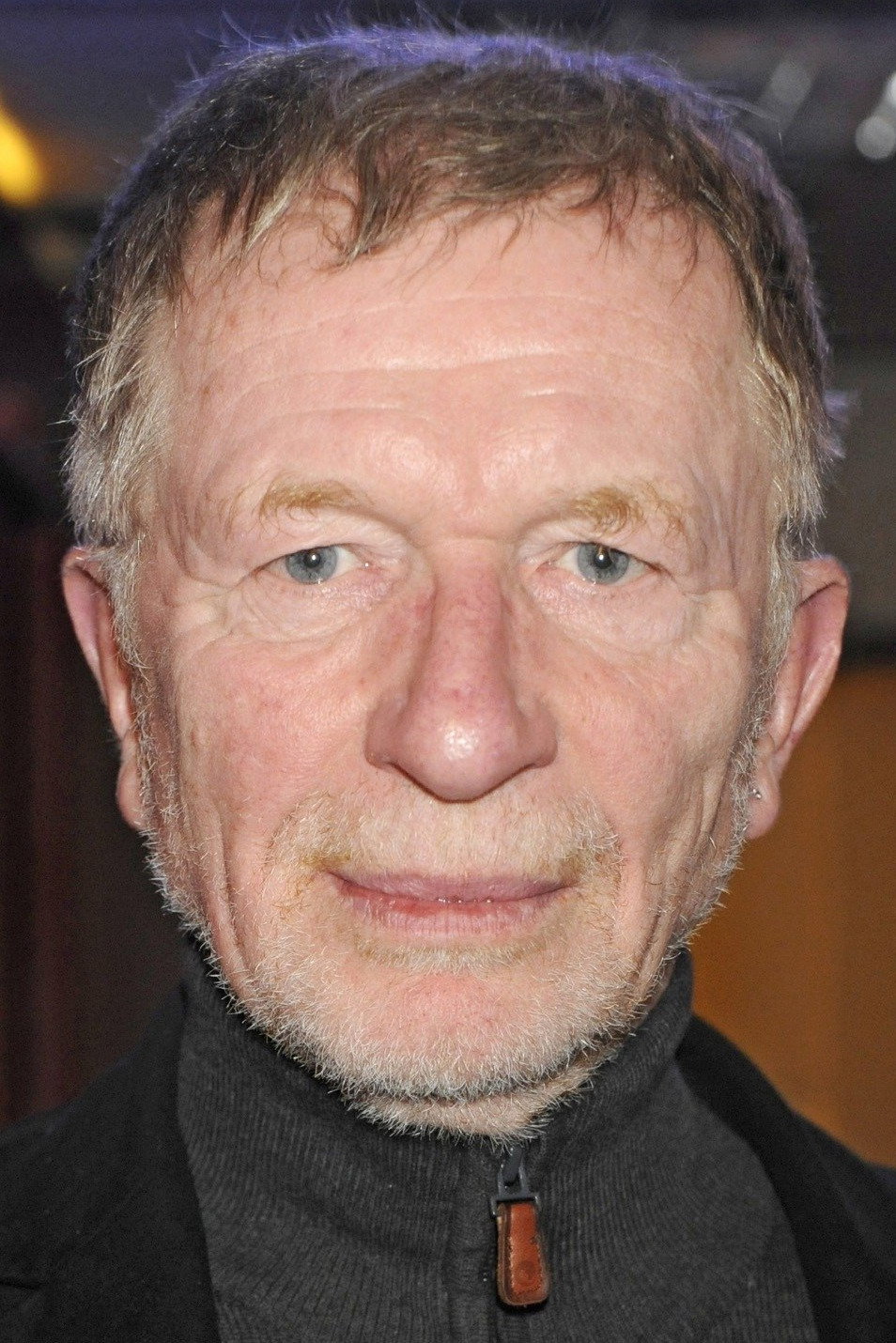 Hermann Beyer as Fichte in Tull