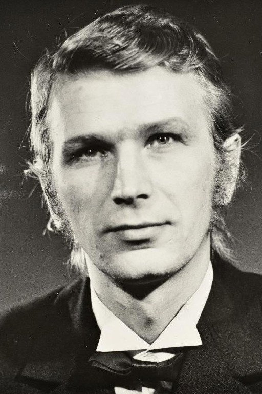 Tõnu Mikiver as Jonas Kempe in The Pastor of Reigi
