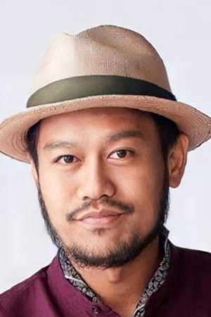 นำโชค ทะนัดรัมย์ as Khett in Dear Doctor, I'm Coming for Soul