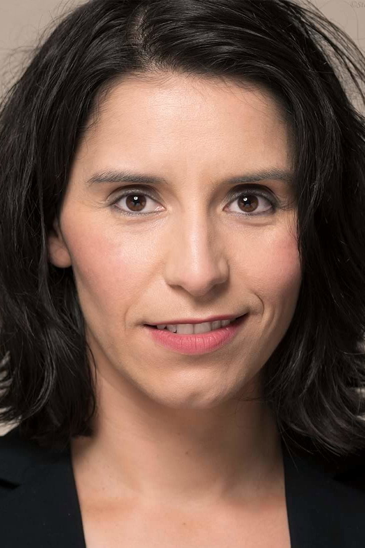 Karina Sorelli as Linda in Innuendo