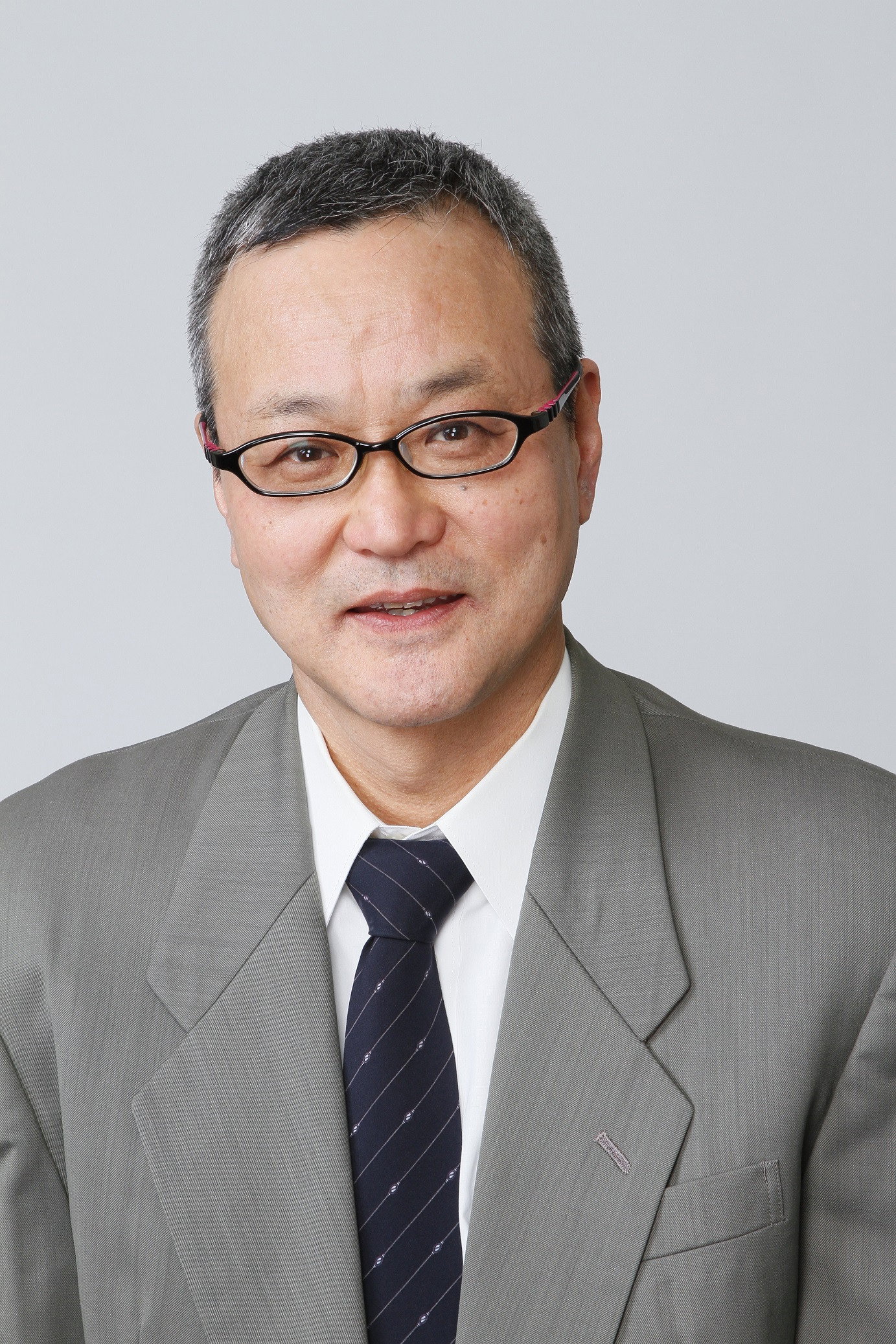 吉田祐健 as Kurosaki in Giant Woman vs. Big Octopus