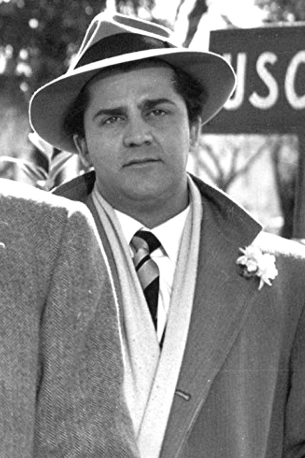 Riccardo Fellini as l'amante di lei (ep. Gli adulteri) in Latin Lovers