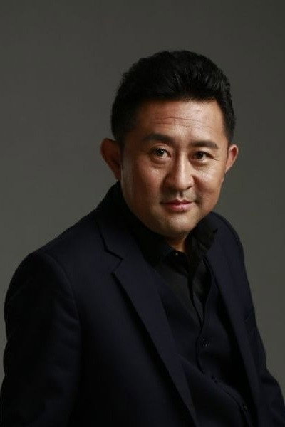孙乐天 as Zhang Wei in Legend of the Raiders