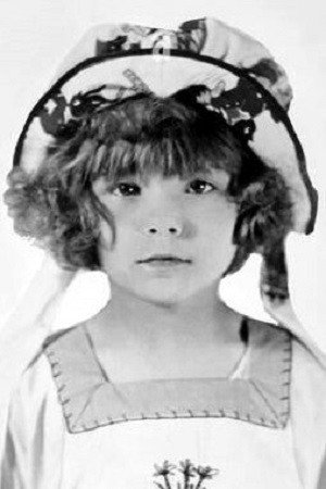 Baby Ivy Ward as Helmer Child in A Doll's House