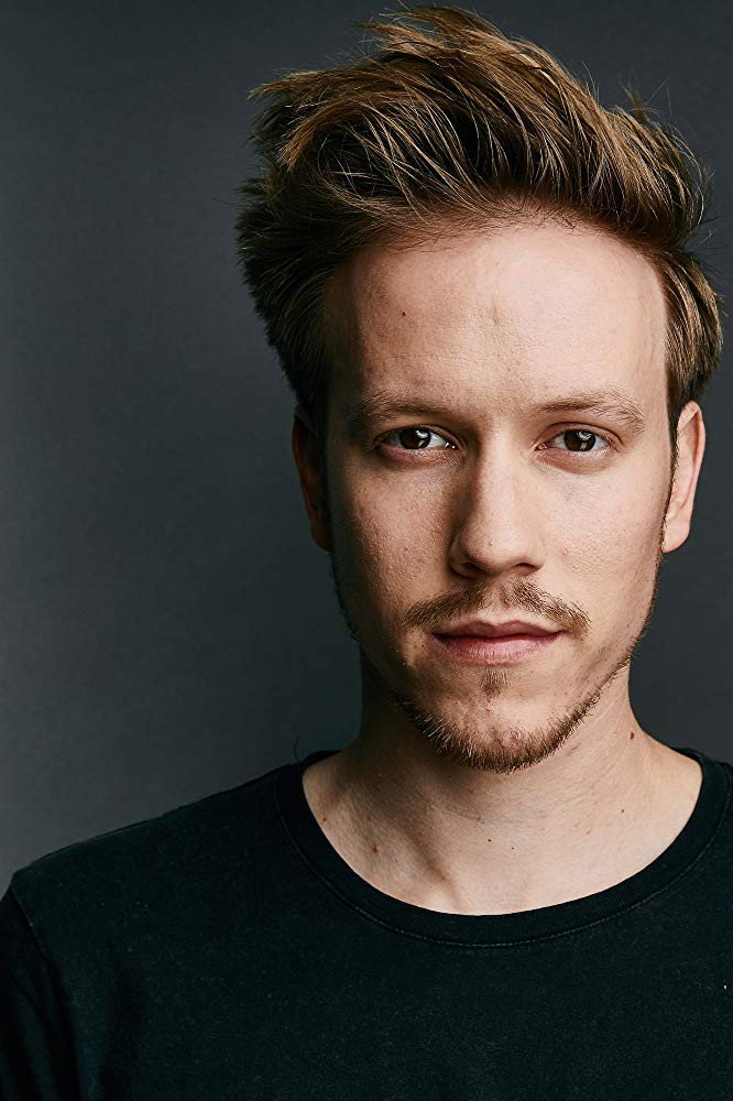 Sam Keller as Bob in Melvin and the Microphone