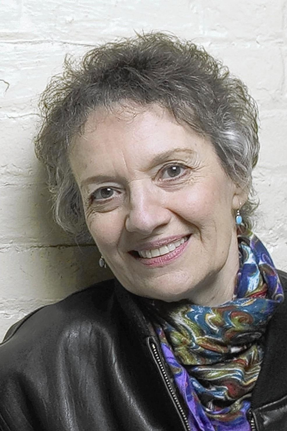 Phyllis Frelich as Mrs. Bobbit in Children on Their Birthdays