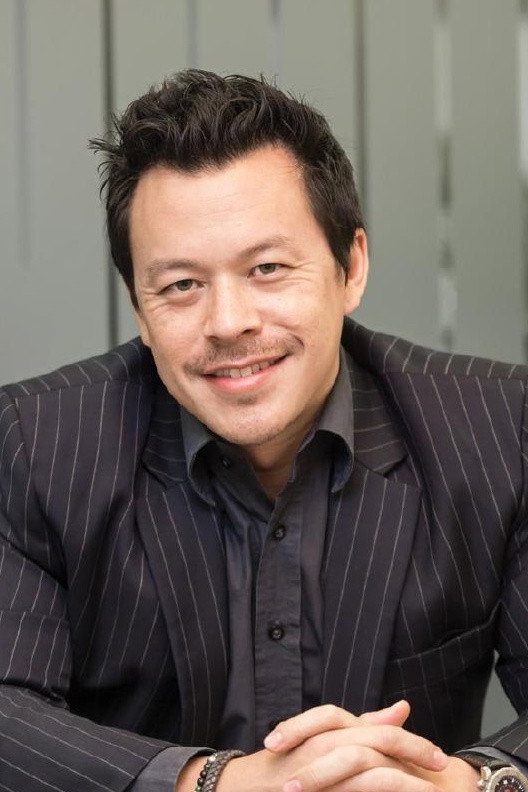 Mike Wiluan as Self in Singapore Films: To The World & Back