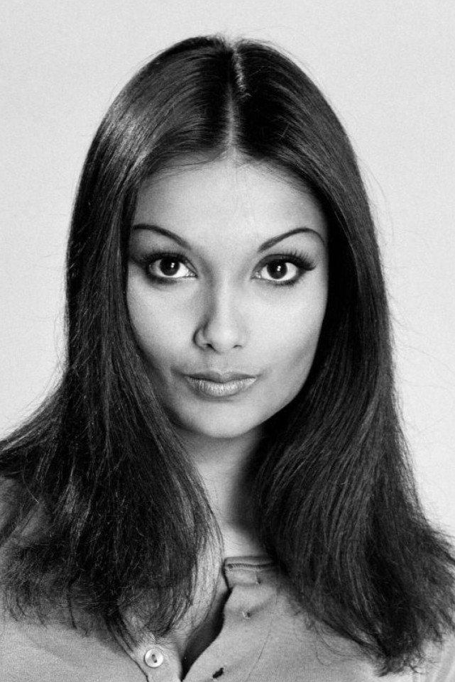 Shakira Caine as Self in Michael Caine: Breaking the Mold