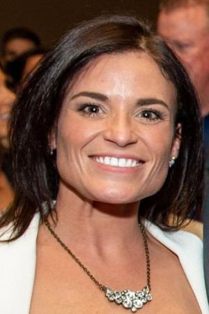 Julie Stackhouse as Kendra in They Are Strangers