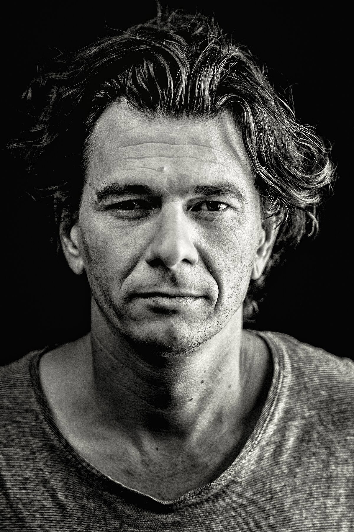 Dimitri Verhulst as Nathan Trentelo in Sinner