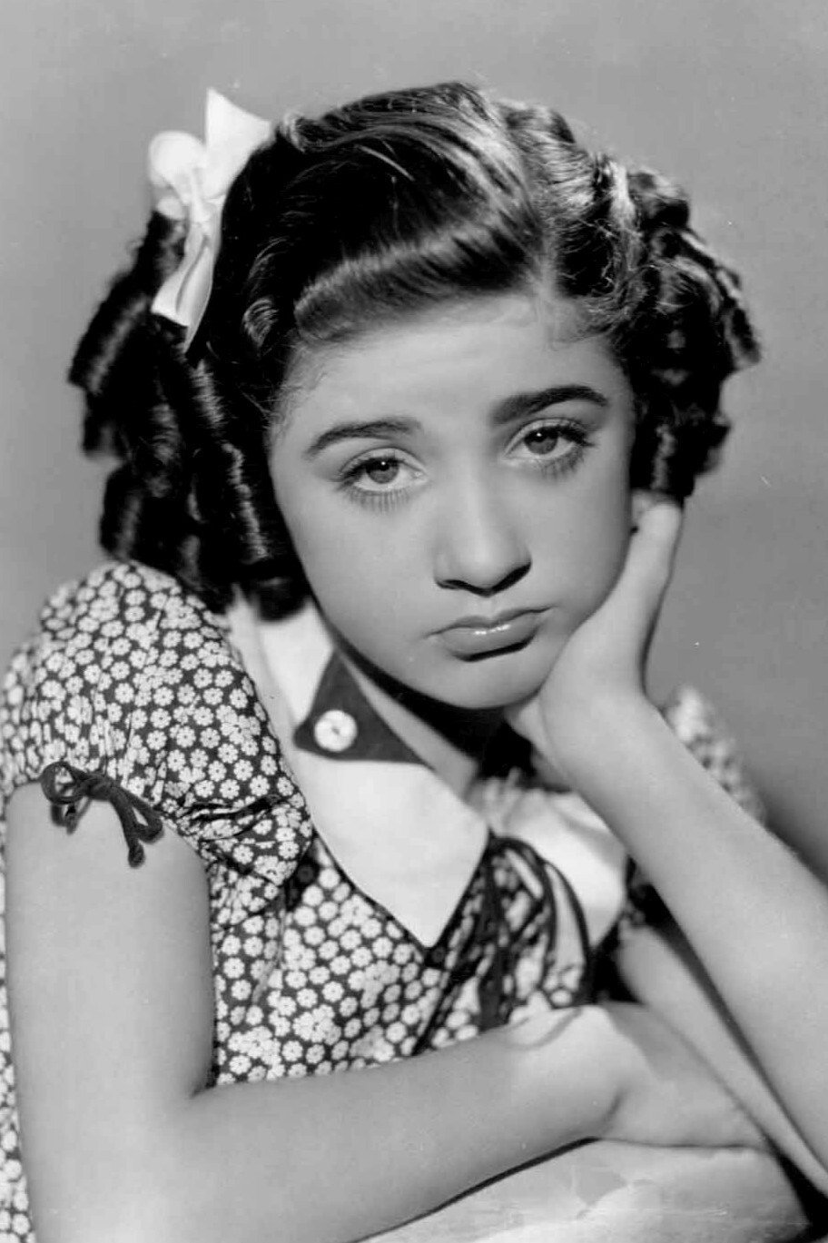 Edith Fellows as Linda Strong in Her First Romance