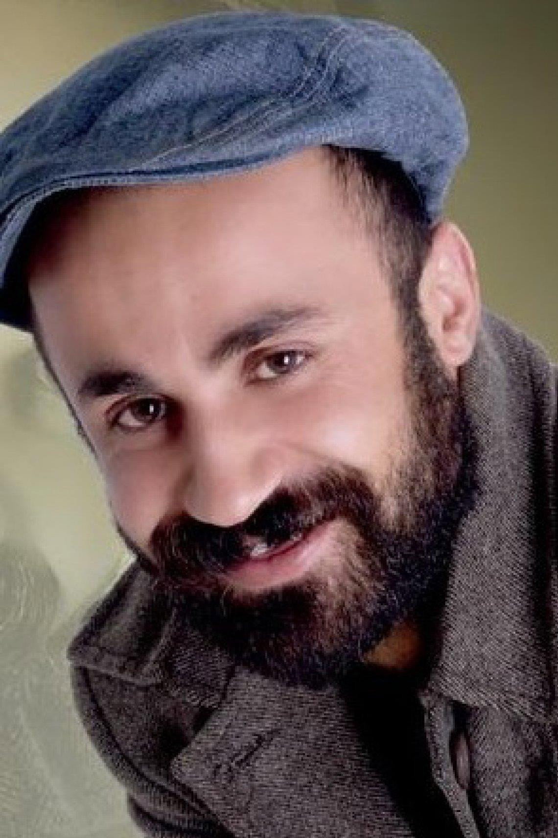 Zekeriya Karakaş as Pekşen Pir  Mehmet in Black Boy