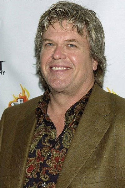 Ron White as Earl Frank in Miss Truth