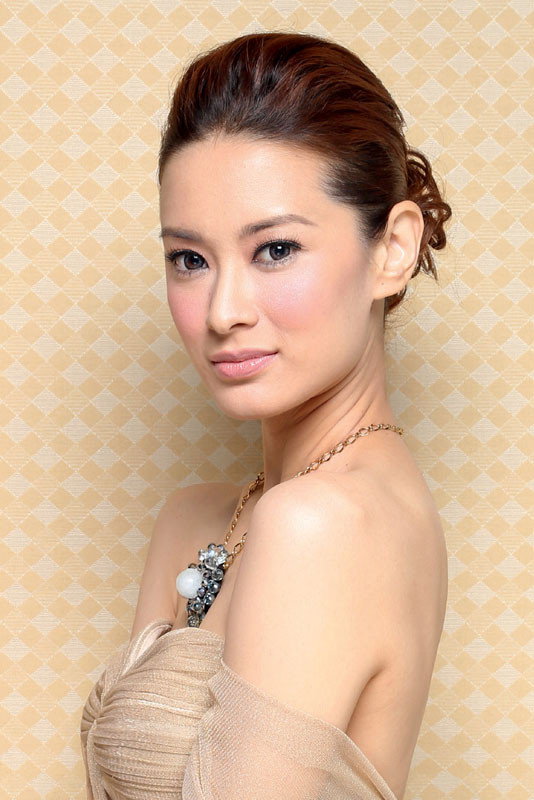 Maricar Reyes as Joyce in Northern Lights: A Journey to Love