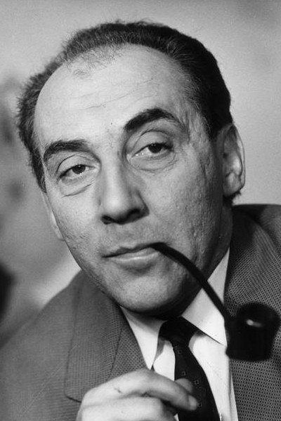 Miloš Kopecký as vévoda Štěpán in A Night at Karlstein