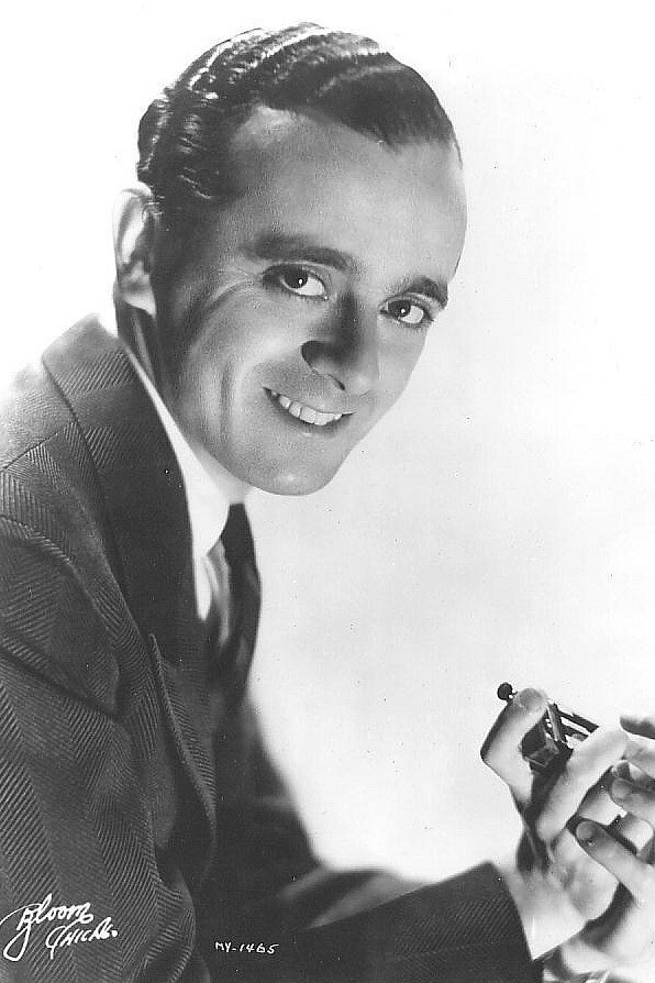 Larry Adler as Self in Vaudeville