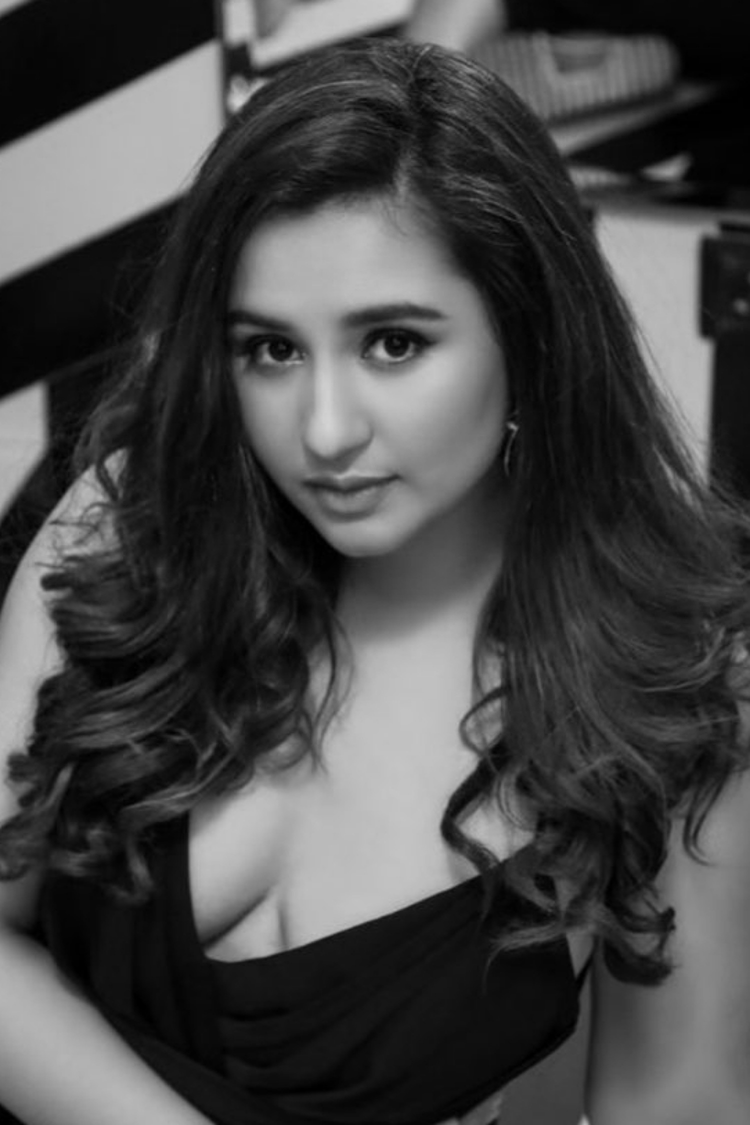 Sanaya Pithawalla as Kkusum in Yeh Crazy Dil