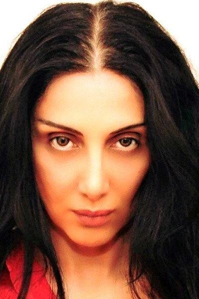 Təhminə Məmmədova as Arzu in Girls