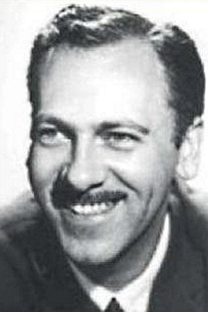 Nono Arsu as Eusebio in Ella, Lucifer y yo