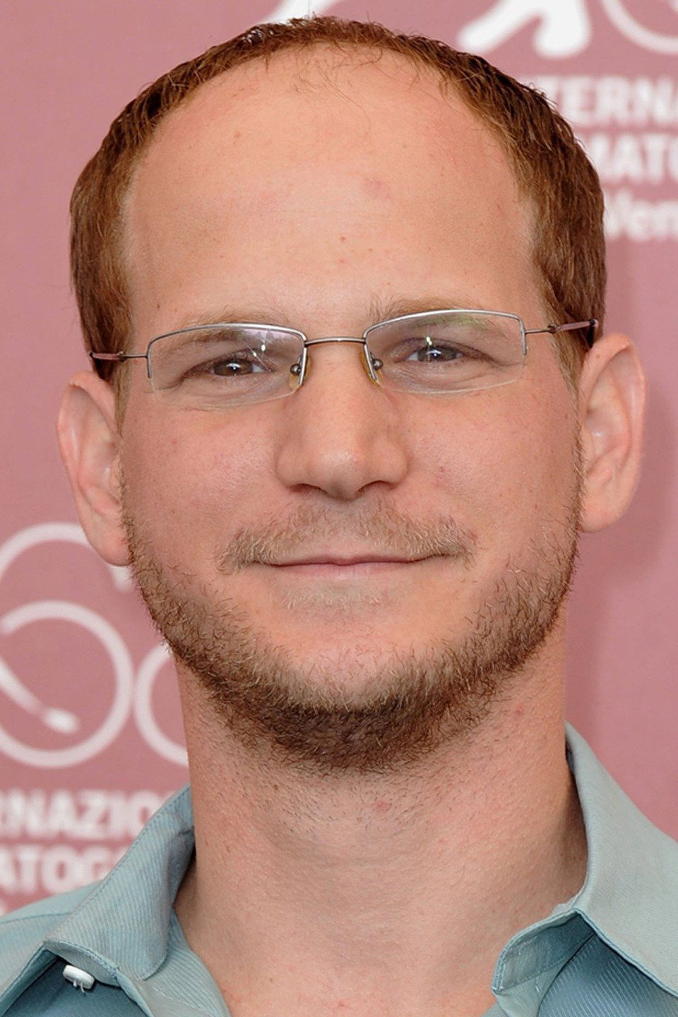 Rotem Keinan as Cheelik Eliraz in Kicking Out Shoshana