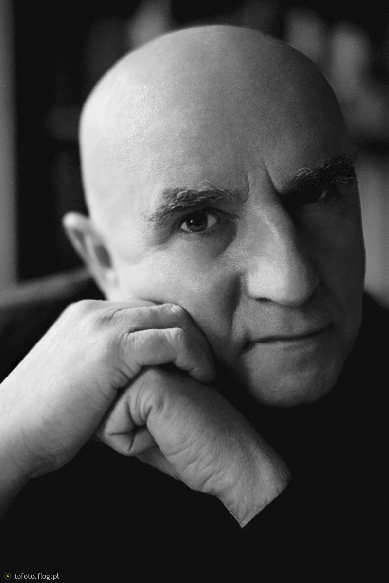 Sławomir Sulej as Neighbor (segment "Wesołych Świąt") in Neighborhooders