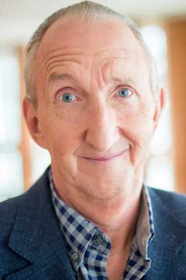 Mike Krüger as Self - Host in Die Mike Krüger Show