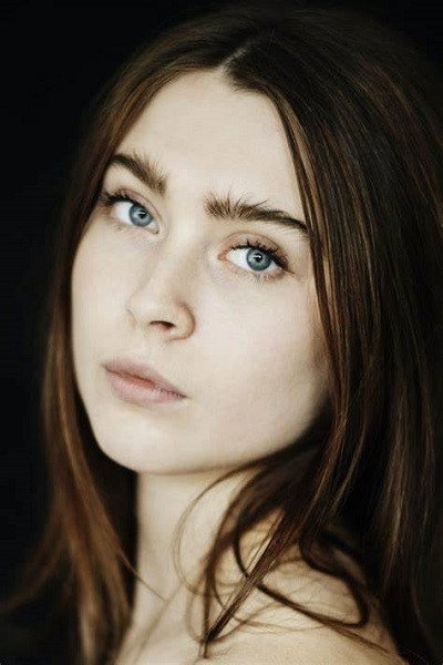 Clara Christiansson Drake as Sanna Ljungqvist in The Dark Heart