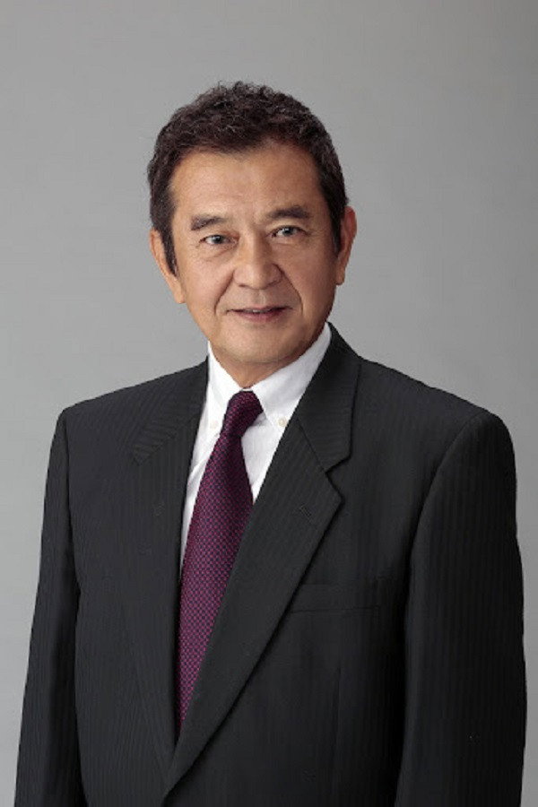 誠直也 as Daisuke Misaki / Fireman in Fireman