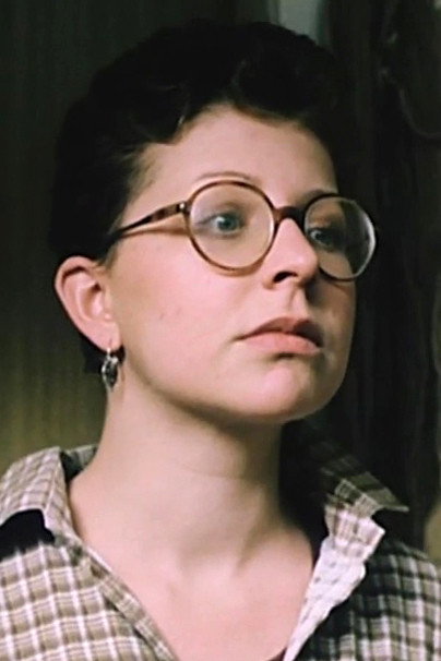 Johanna Schall as Johanna in Selbstversuch